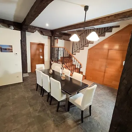 La Iglesuela 빌라 *